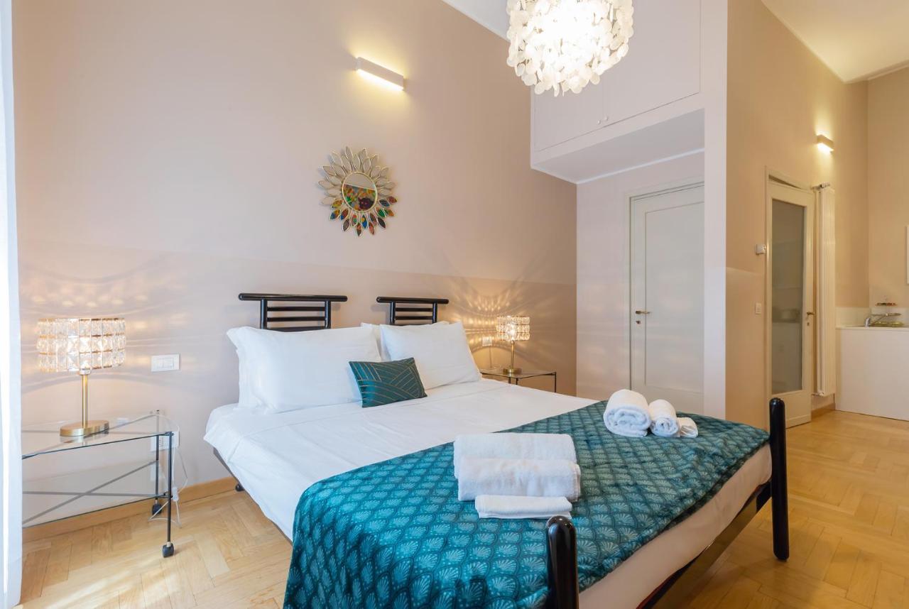 Milan Retreats Duomo Suites Εξωτερικό φωτογραφία